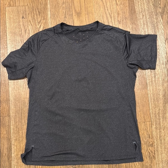 Lululemon Textured Training Shirt XXL - Picture 1 of 3